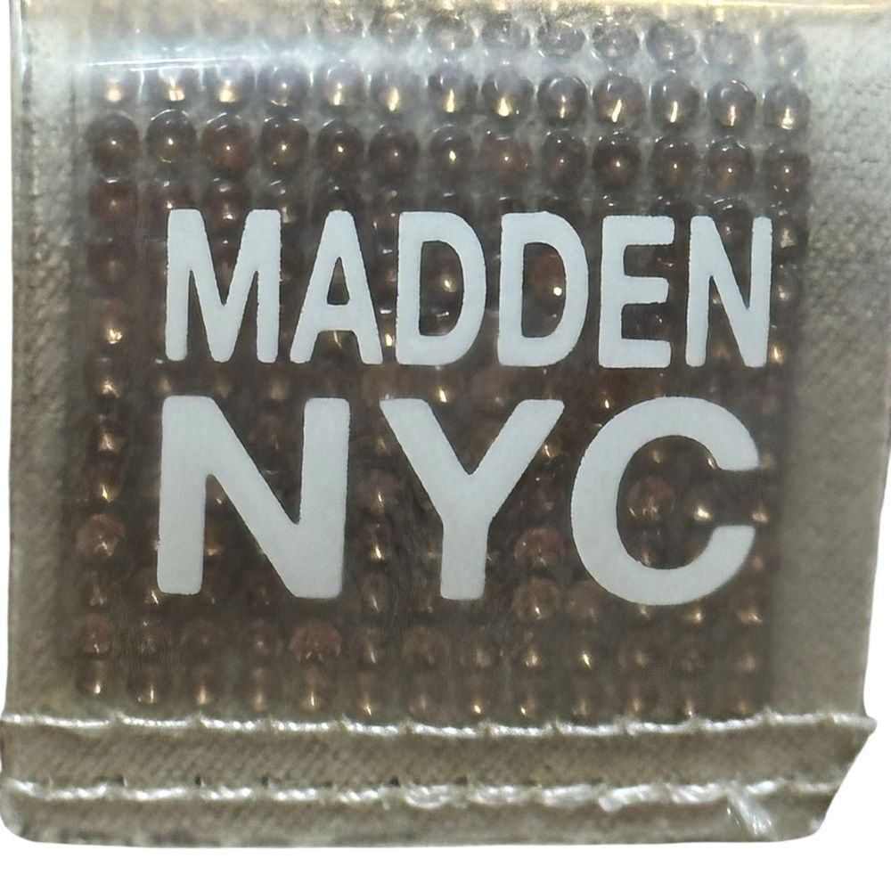 Maxima Steve Madden  Tan Gold Bling Rhinestone Trainers Sneakers  Sz 8 NWT - Picture 3 of 13